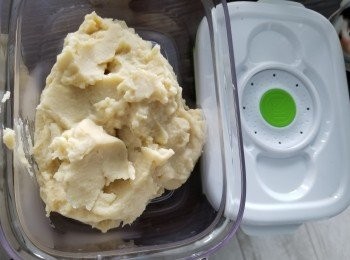 step8: 如未用得晒用真空盒裝起放入雪櫃保存,可直至放到變壞,因為沒有落防腐劑,建議盡快用