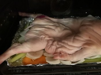 step6: 放入蒸爐爐溫80度，蒸45分鐘。