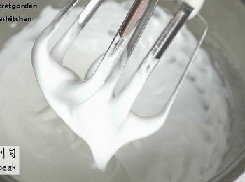 step4: 打到變白, 然後拉起來會有勾這樣