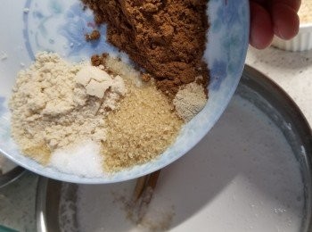 step9: 再加入所有調味料拌勻粉漿