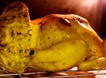 step4: 放入焗爐焗50分鐘 ( 約30分鐘的時候反轉一次 )