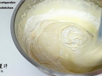 step6: 輕手攪拌到不見粉粒