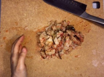 step2: 泡菜切條備用