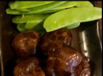 step4: 荷蘭豆及香菇。