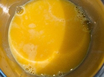 step4: 得到綿綿的蛋液。