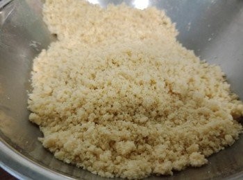 step1: Sift the flour, baking powder and baking soda into a mixing bowl. Add the butter, then rub together until the texture resembles fine breadcrumbs.