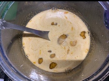 step11: 攪拌後，雞白唔散都唔緊要！