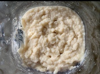 step4: 攪拌後質地粗糙。