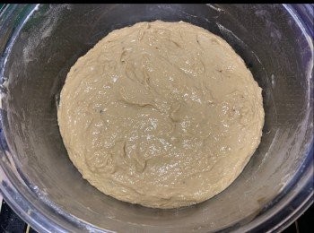 step14: 因為麵包含水量高，所以粉團濕立立係正常！