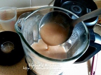 step12: 完成後會發出啤啤聲 , 將按製調去關 , 栗子糊就完成