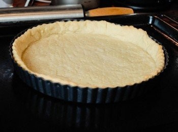 step8: 拿出豆和烘焙紙，再放入160度焗爐再焗8分鐘即成！