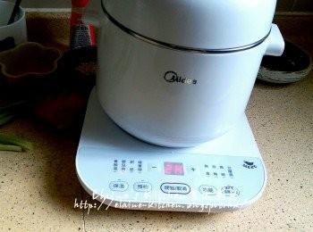 step6: 再按<開始 / 取消>鍵 , 由佢燉 , 小心蒸氣口