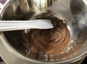 step7: 隔熱水座溶朱古力