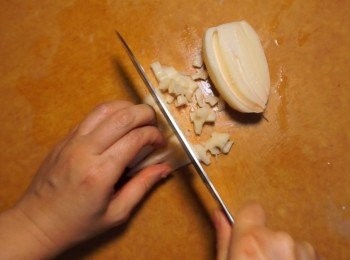 step7: 一半切成大粒