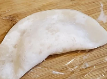 step3: 用生粉水封邊