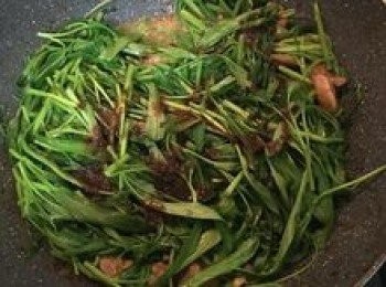 step13: 淋入醬汁；