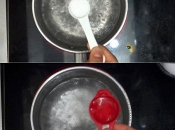 step2: 鍋中煮沸水，加入白醋及鹽