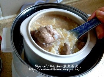 step13: 最後加入即食燕麥片 , 少許鹽及胡椒粉拌勻調味即可