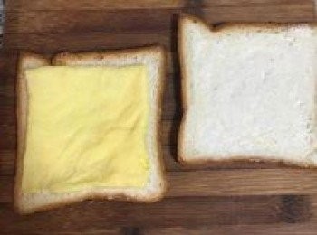 step6: 放上蛋皮，