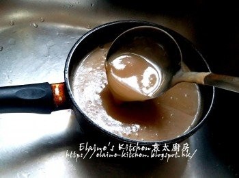 step15: 最後加入栗子粒及牛奶拌勻用慢火煮數分鐘即可