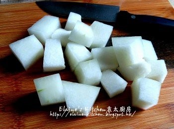 step3: 冬瓜去皮去籽切大粒