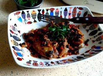 step11: 淋上<span class="group_3">調味料</span> , 最後放上蔥絲即可