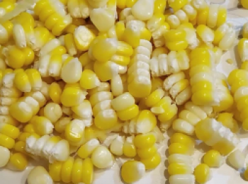 step5: 烚熟完甜粟米起粒