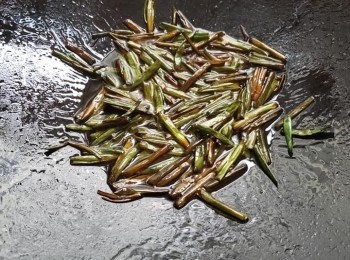 step4: 煎炸至焦黄色