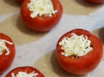 step10: 加上些少芝士碎上頂