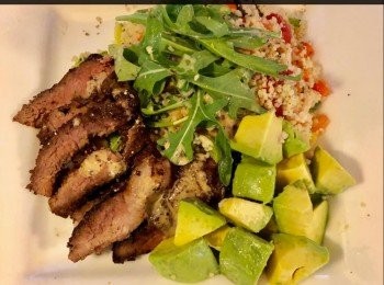 step6: 或配以燒牛肉一起伴食。




想知道我更多食譜，可去我Facebook， 專頁。

https://m.facebook.com/carlineki/