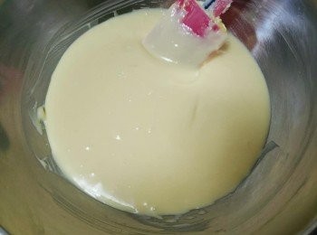 step5: 加入菜油拌勻