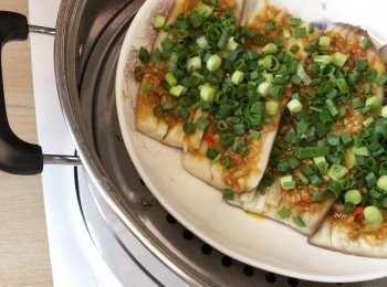 step8: 放入蒸爐，中火再蒸2分鐘。