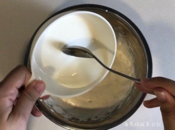step1: 將材料(B) 加在一起攪拌好