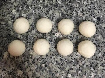 step13: 秤重量分成12顆，