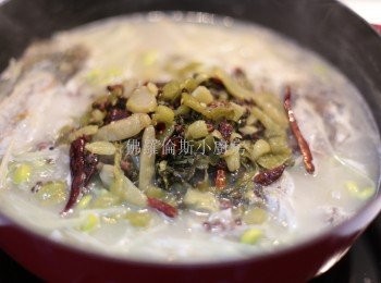 step6: 加入已煮好的 <span class="group_2">Part A</span> 中大火煮8分鐘