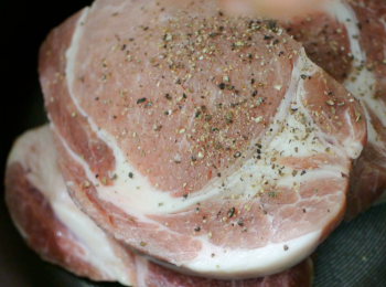 step4: 加入黑胡椒碎