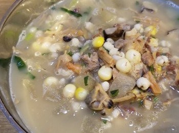 step7: 呢款消暑湯吾駛落鹽，湯足料濃郁一味湯已經可以送飯啱晒，大人小朋友都啱飲，快d試下啦，多多指教♡
