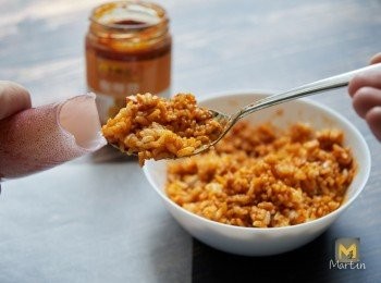 step3: 將咖喱飯填滿魷魚筒內