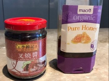 step8: 以較低溫烤焗長時間，肉質會較淋和容易骨肉分離