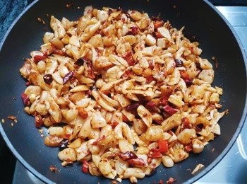 step7: 放涼便可以入樽保存。（玻璃樽或容器必須干凈已消毒及無水無油）