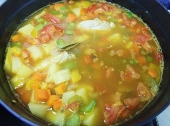 step6: 加入滾水在煲中，
