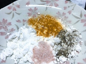 step2: 將所有<span class="group_2">調味</span>料混合。