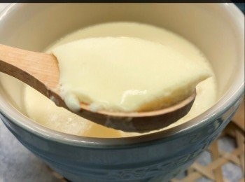 step3: 視乎小碗大細，食譜份量約為2-3人，此份量為小甜，可自行調整甜度。隔水蒸亦是同樣做法。