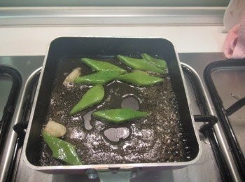 step5: 食用時,步驟2加入白米醋攪拌,淋步驟4拌勻即可.