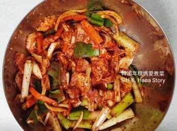 step3: 醃30分鐘至一小時，也可以醃過夜。