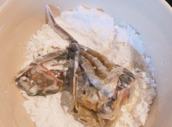 step5: 再撲上適量麵粉(額外份量)。