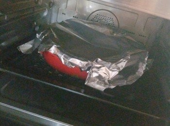 step10: 蓋上鍚紙，放入蒸爐中火蒸約15分鐘。