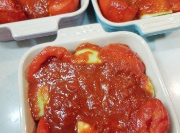 step11: 淋上醬汁。