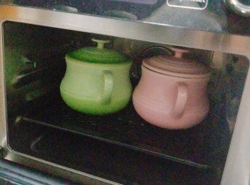 step9: 放入蒸爐(中火)蒸約30分鐘/隔水燉。