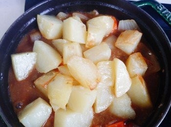 step10: 最後放入已焗的薯仔。